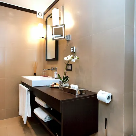 Les Fleurs Luxury House 4*