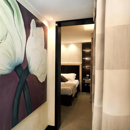 Les Fleurs Luxury House Affittacamere 3*