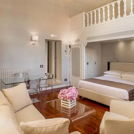 Affittacamere Les Fleurs Luxury House 3*