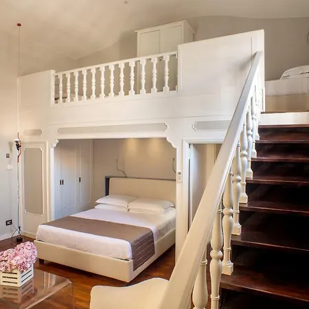 Affittacamere Les Fleurs Luxury House