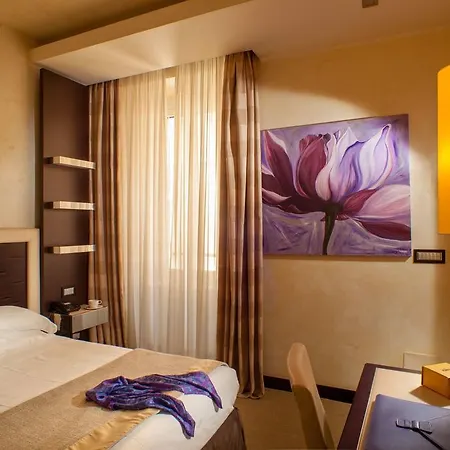Affittacamere Les Fleurs Luxury House 3*