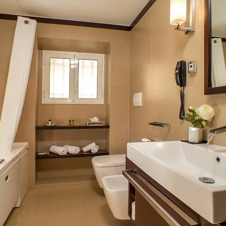 Affittacamere Les Fleurs Luxury House 3*